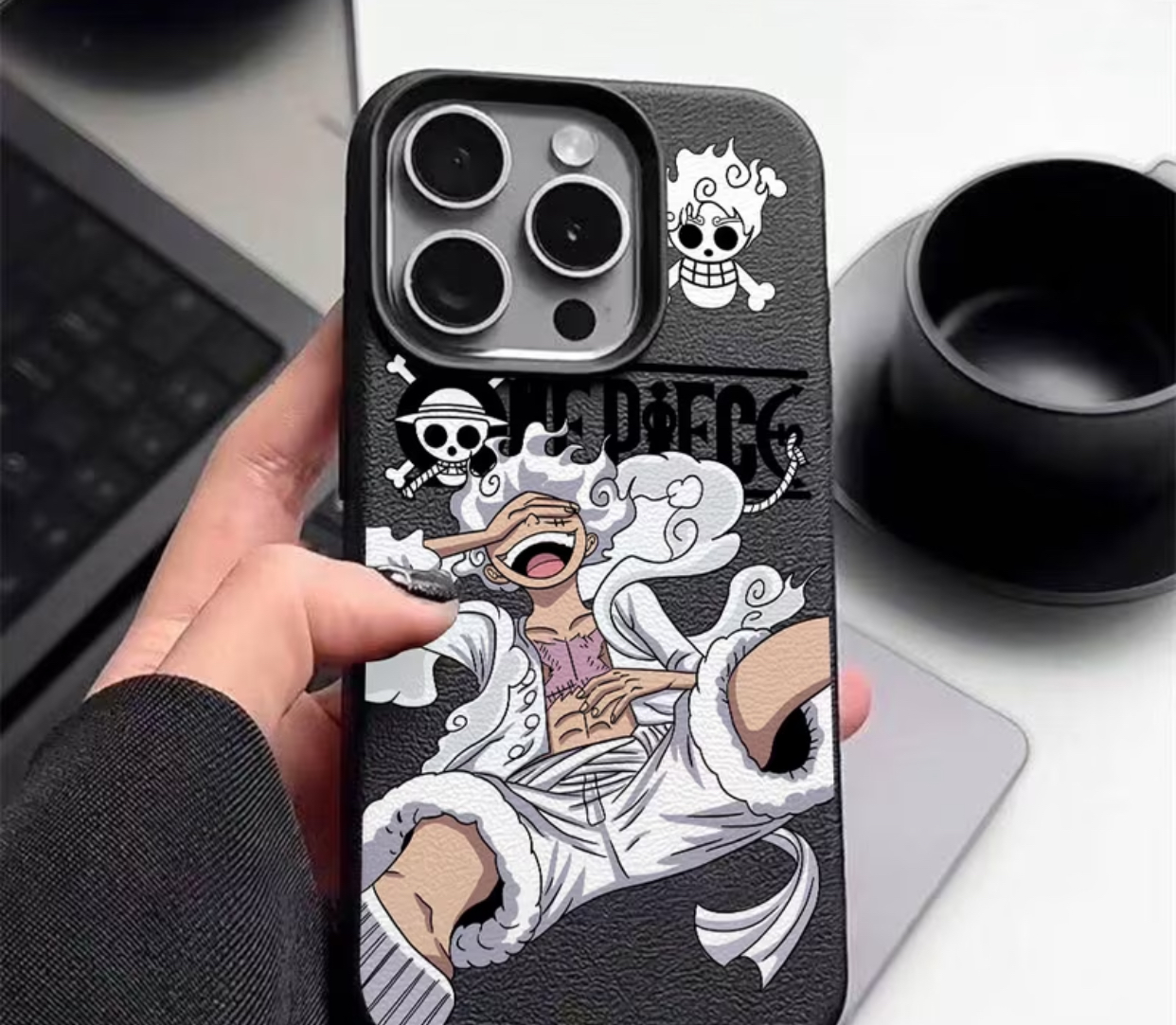 Luffy Gear 5 One Piece Case